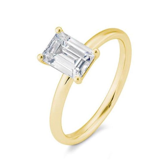 Verlobungsring mit einem Emerald - Cut Diamond 1,50 ct., Gelbgold