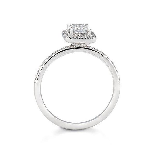Verlobungsring 0,50ct. Emerald - Cut und 38 Brillanten, Weißgold