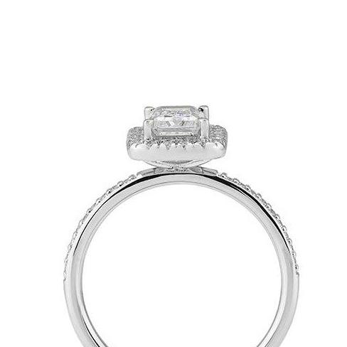 Verlobungsring 1,00ct. Emerald - Cut und 38 Brillanten, Weißgold