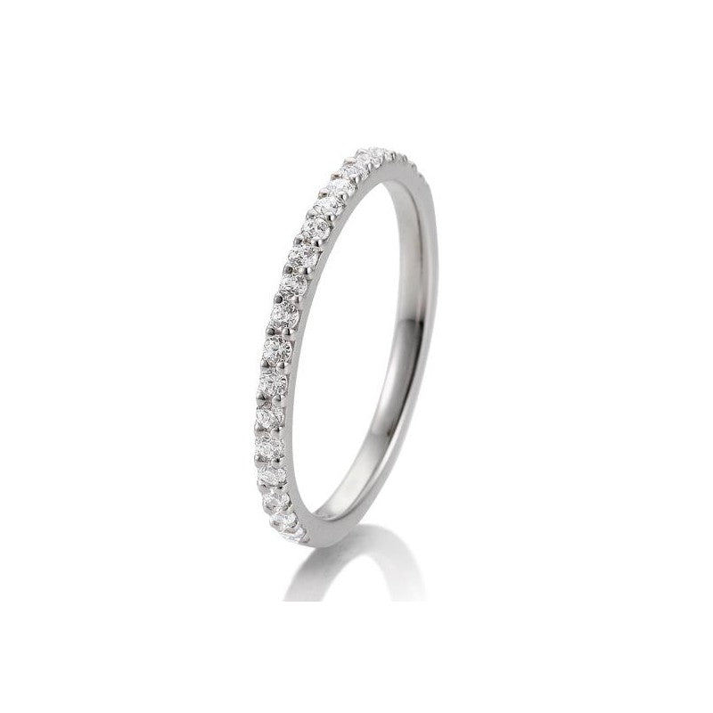 Memoire Ring mit rundum ausgefassten Brillanten, Platin