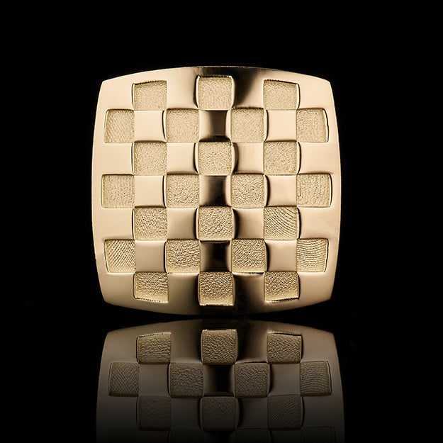 CHECKERED TAG Gold