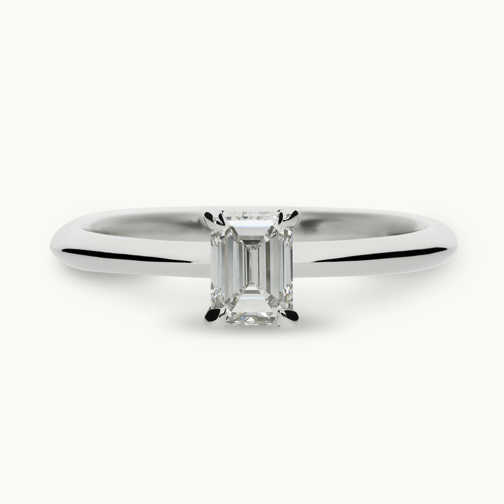 Signature Solitaire No. 20/50