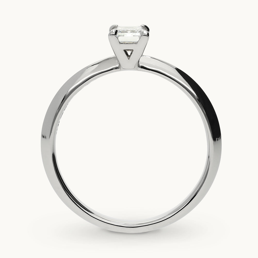Signature Solitaire No. 20/50