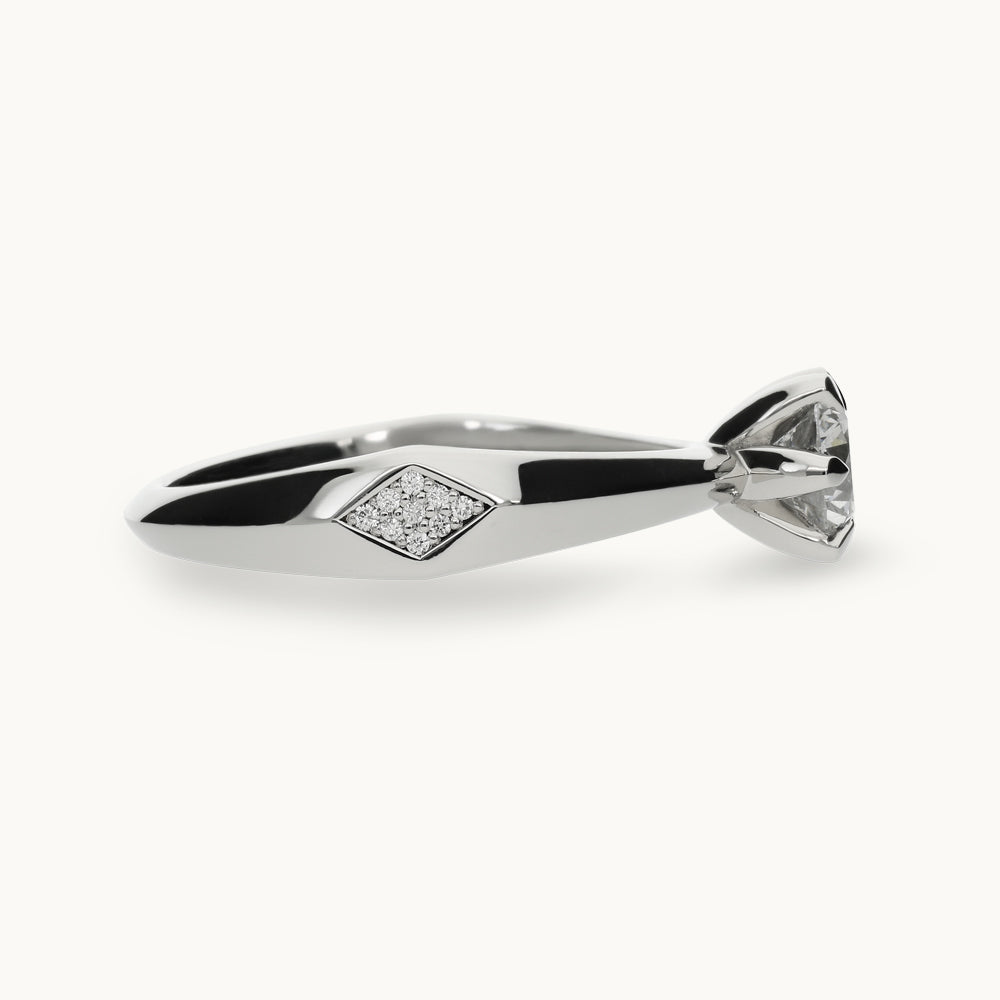 Signature Solitaire Melée No. 7/75