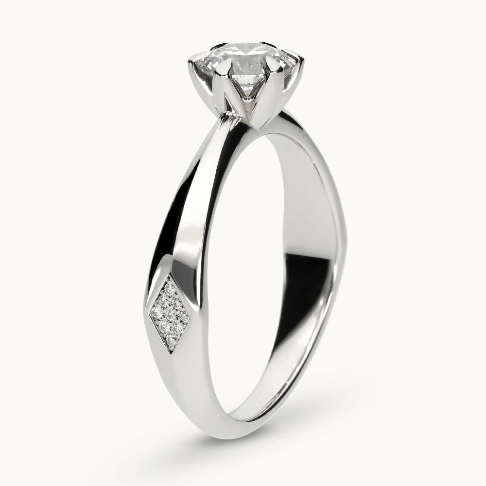 Signature Solitaire Melée No. 7/75