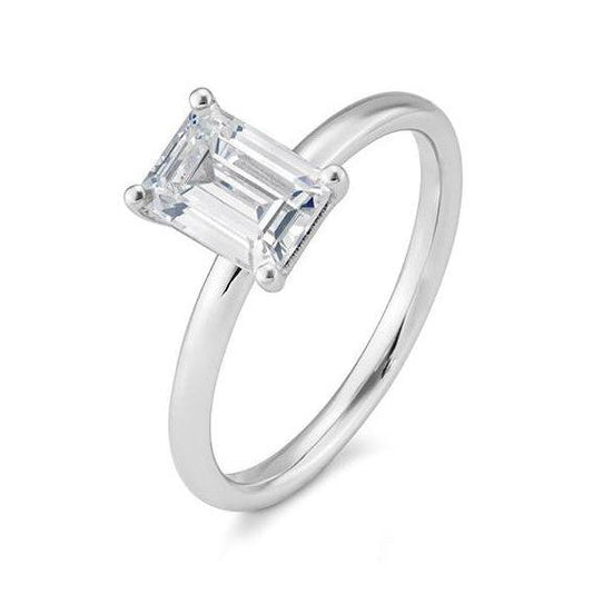 Verlobungsring mit einem Emerald - Cut Diamond 1,50 ct., Weißgold