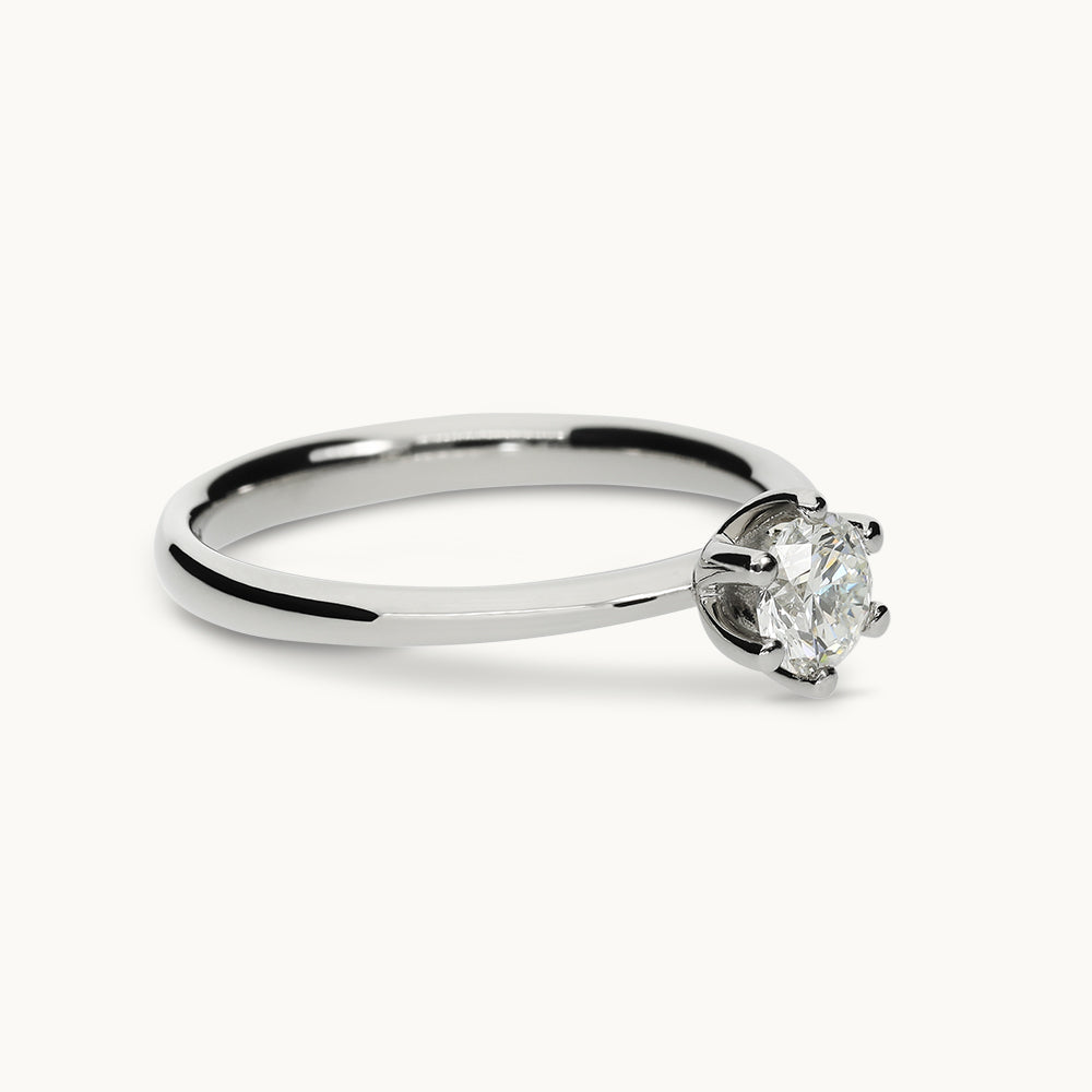 Signature Solitaire No. 4/40