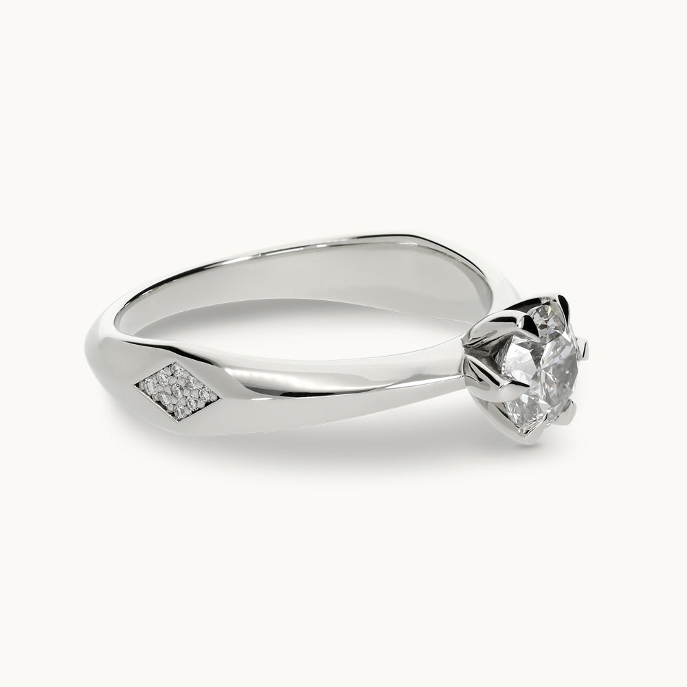 Signature Solitaire Melée No. 7/75