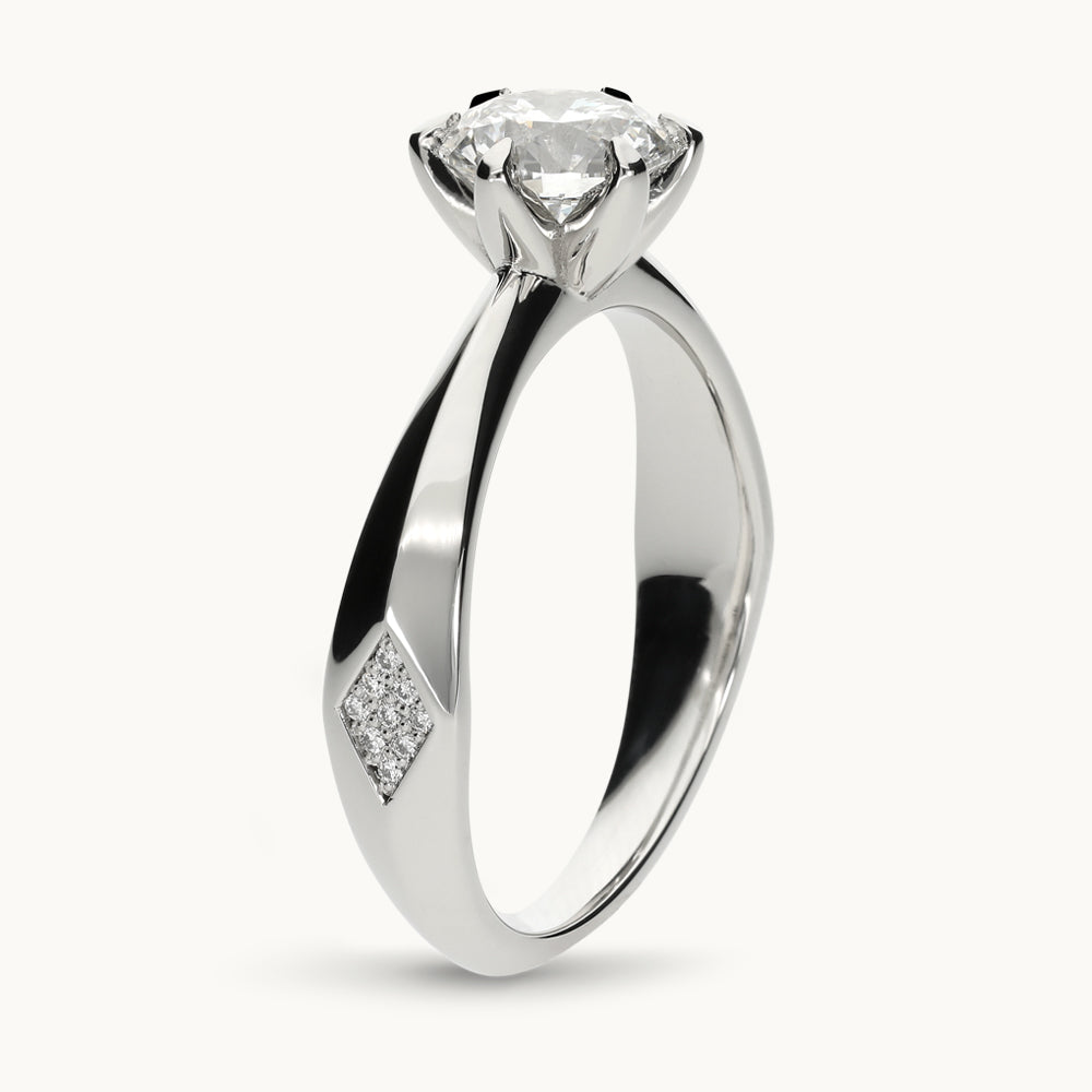 Signature Solitaire Melée No. 7/100