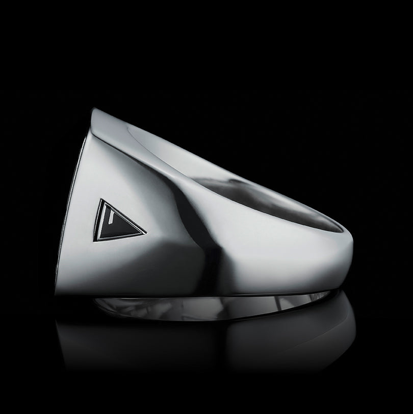 TYPAR x ONYX TAG Silber