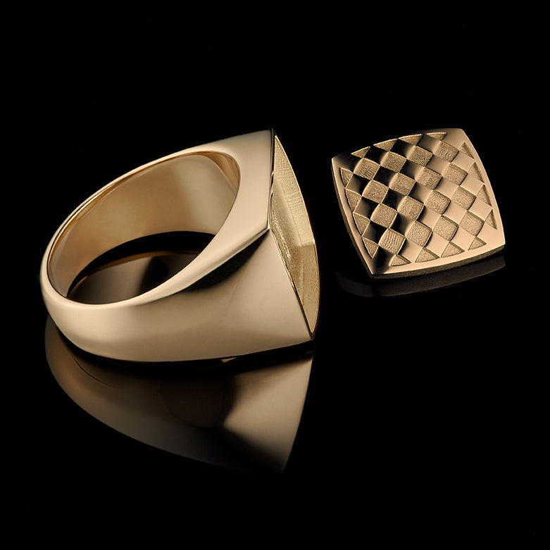 TYPAR x RHOMBUS TAG Gold