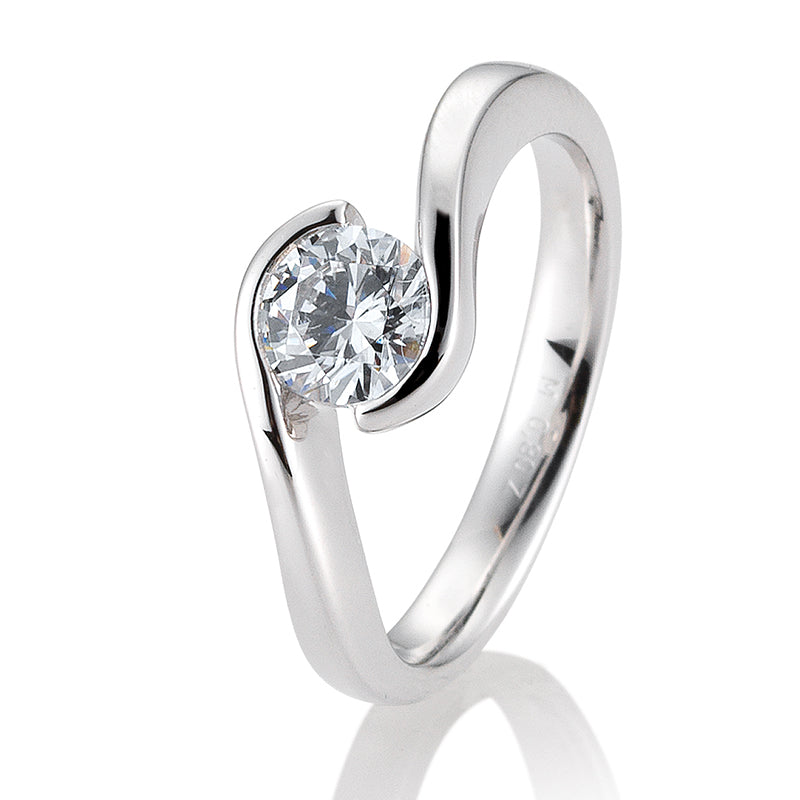 Verlobungsring mit einem Brillanten 0,80 ct., Platin